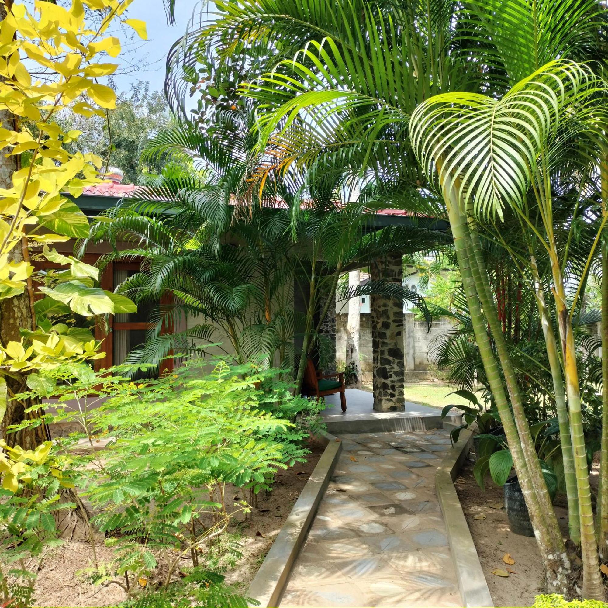 Avalon Village Resort Induruwa Εξωτερικό φωτογραφία